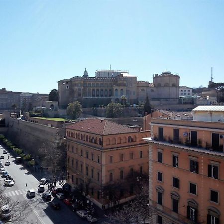 Vatican Rooms Irene Roma Exterior foto